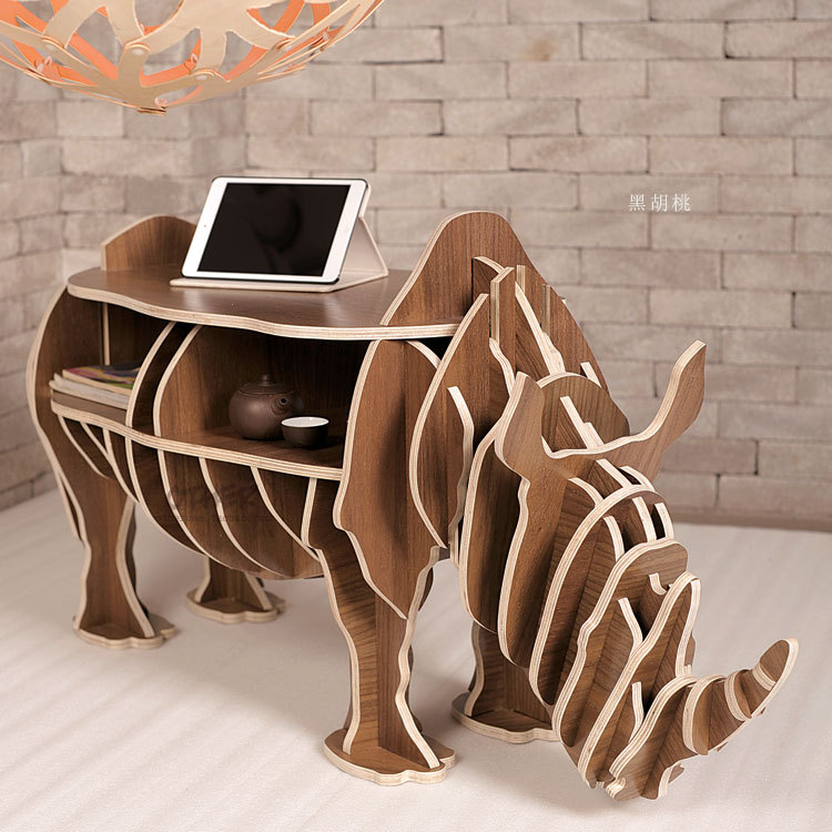 Носорог - дизайнерский компьютерный стол, журнальный стол под планшет